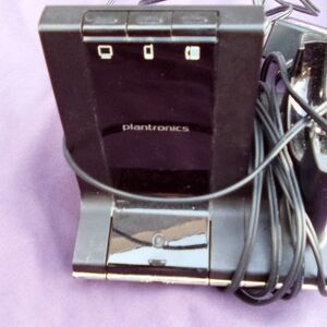 Plantronics Black Wearable Charger Stand